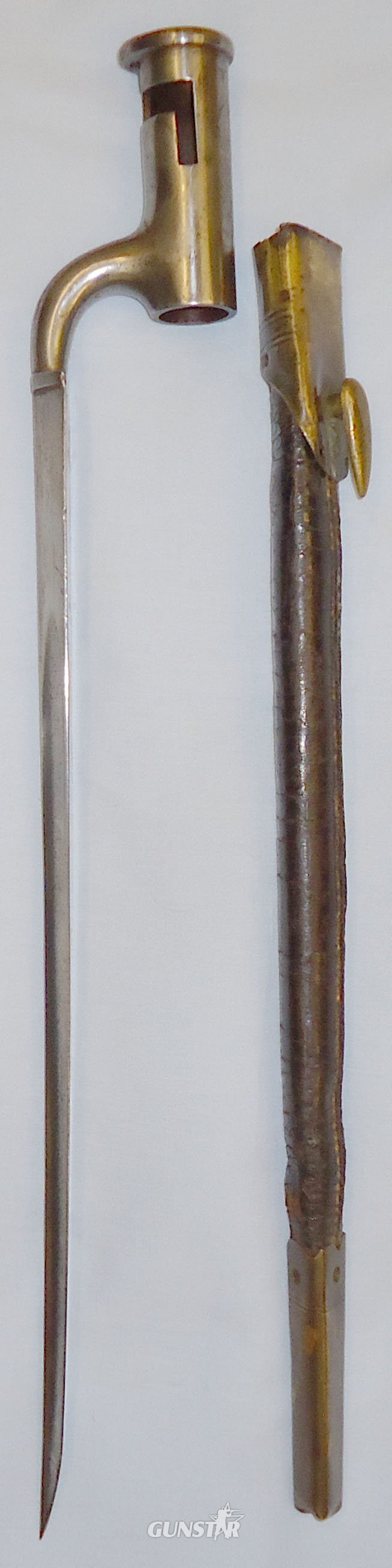 18th Century Socket Bayonet for the Brown Bess Muzzle Loading Flintlock Muskets. BAYO 450. Bayonet in 