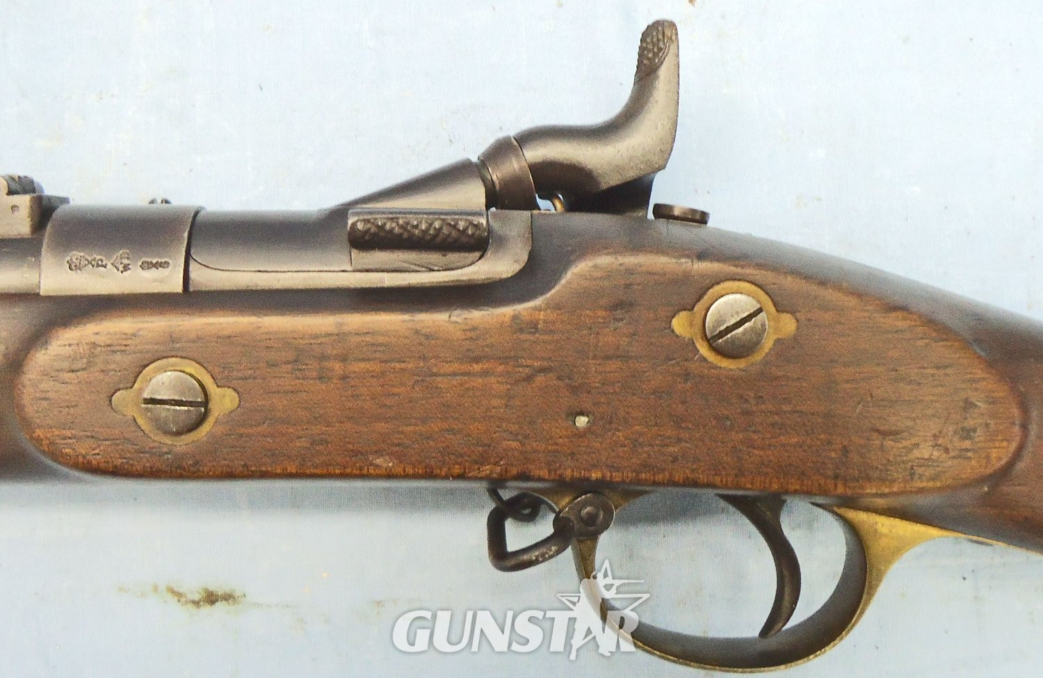 {CATEGORY} - Royal Small Arms Factory (Enfield) Enfield, 1860 Dated, Snider 2 Band .577 Obsolete Calibre Short Rifle, Chained Nipple Protector & 1 x Inert Deactivated Round Marked to; the 66th Regiment of Foot. - A 1124 Single Shot .577 Snider Rifle in 