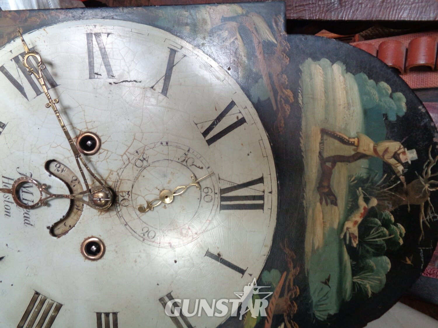 Antique & Militaria in 