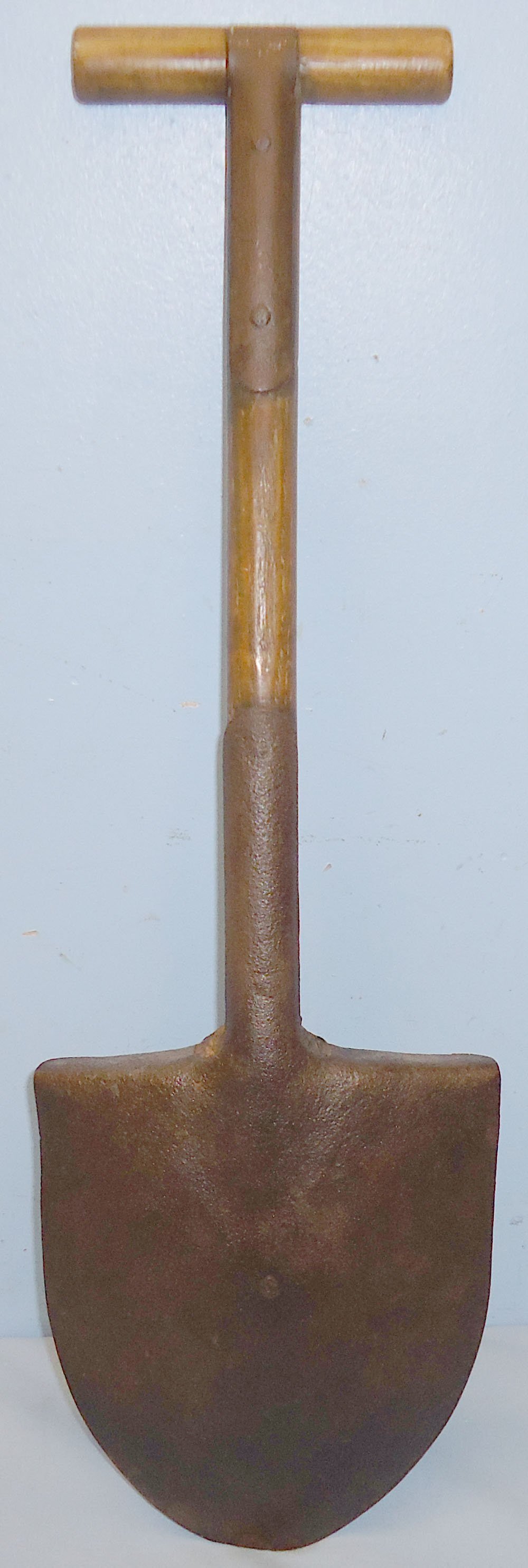  Original WWI US M1910 Entrenching Tool ‘T-Handle’ Shovel. 21608:6. Original WWI US M1910 Entrenching Tool ‘T-Handle’ Shovel. 21608:6. Antique & Militaria