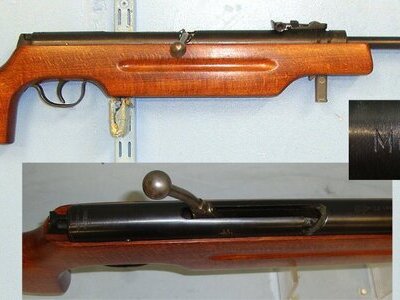 MINT**1950’s – C1970’s East German Haenel Model 310 Bolt Action Fairground Gallery 4.4mm Calibre (BB) Ball Bearing 12 Shot Removable Magazine Fed Repeating Air Rifle . Sn 23614 air rifle BB