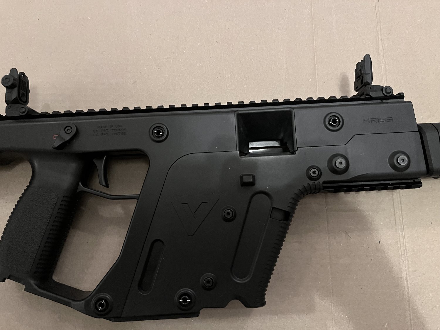 Kriss vector CRB (carbine) Semi-Auto .22 Long Rifle (.22 LR) Rifle - {CATEGORY}