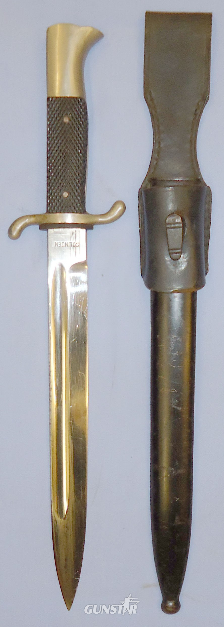 WWII German M98 Fireman’s Dress Bayonet Marked Solingen Scabbard and Leather Frog. 21498. Dagger in 