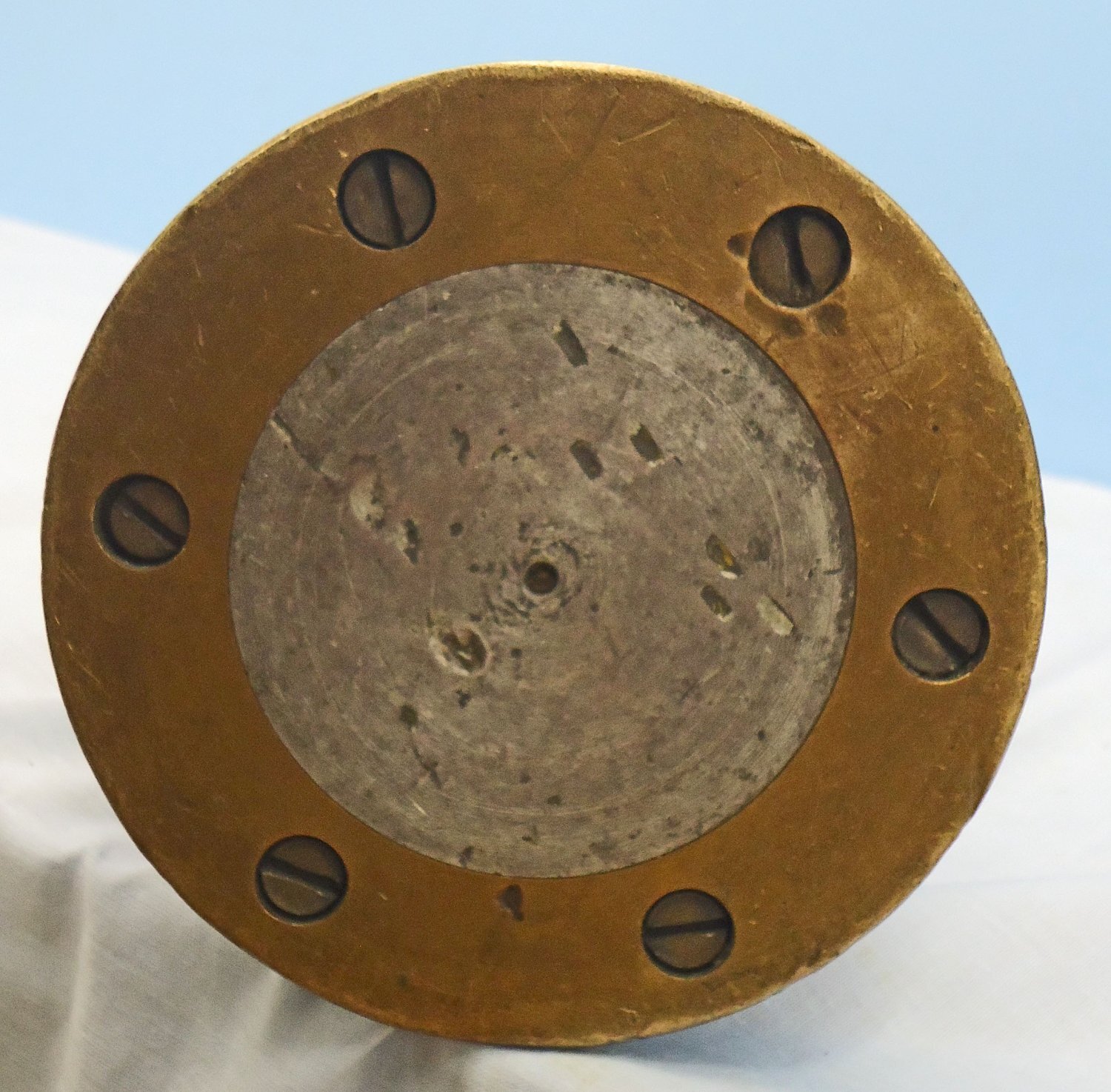 INERT DEACTIVATED. Early a scarce British 20pr (84x618R) High Explosive (HE) Drill Round. Sn - 22846:89 INERT DEACTIVATED. Early a scarce British 20pr (84x618R) High Explosive (HE) Drill Round. Sn - 22846:89  Other Ammunition