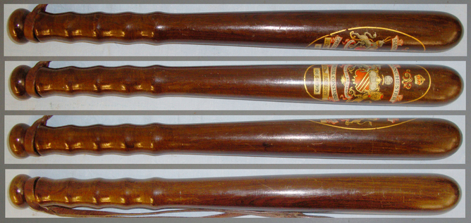 WWI era 1916-1919 Manchester Hand painted Presentation Truncheon to Special Constable John Howarth by Lindop Manchester. Sn 20677 WWI era 1916-1919 Manchester Hand painted Presentation Truncheon to Special Constable John by Lindop Manchester. . 20677. Antique & Militaria