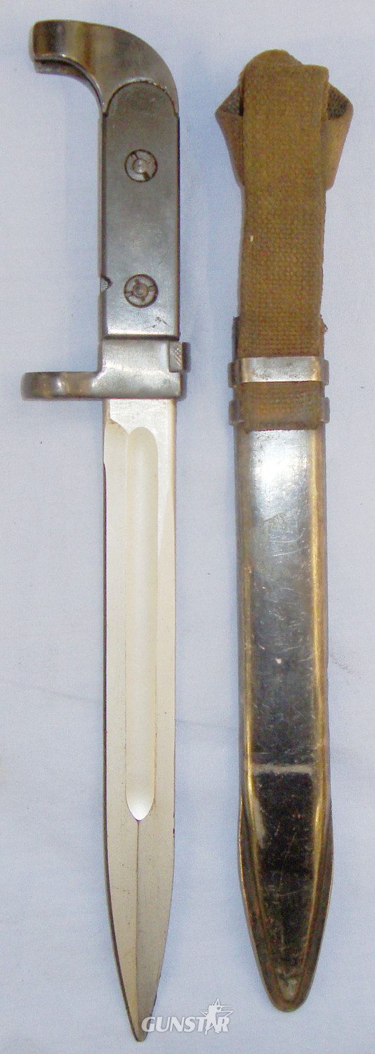  U.S.S.R. 6H3 AK47 Bayonet & Scabbard for the ‘Kalashnikov’ Rifle.  BAYO 338. Bayonet