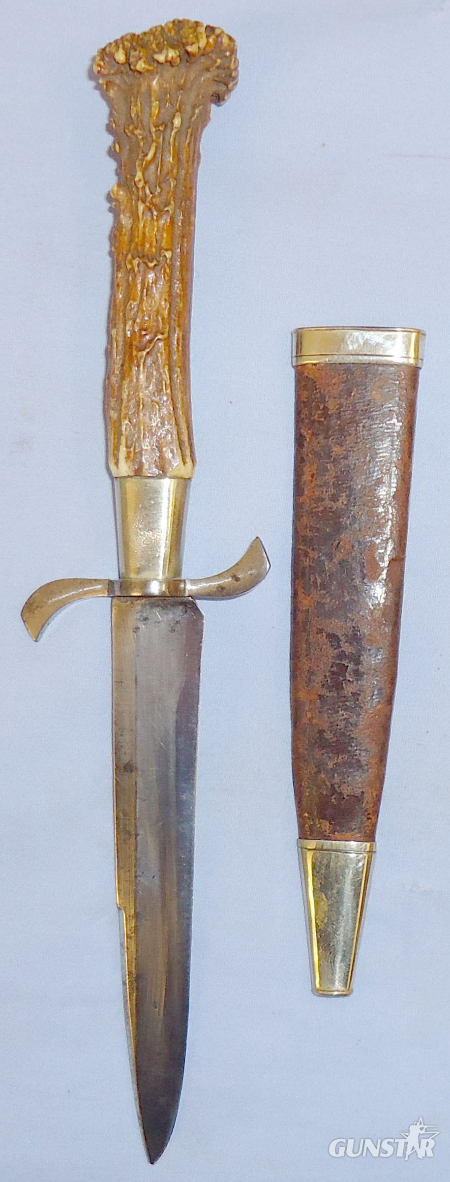 Private Purchase* German WWI Trench Knife with Stag Horn Grips. ED 2685. Dagger in 