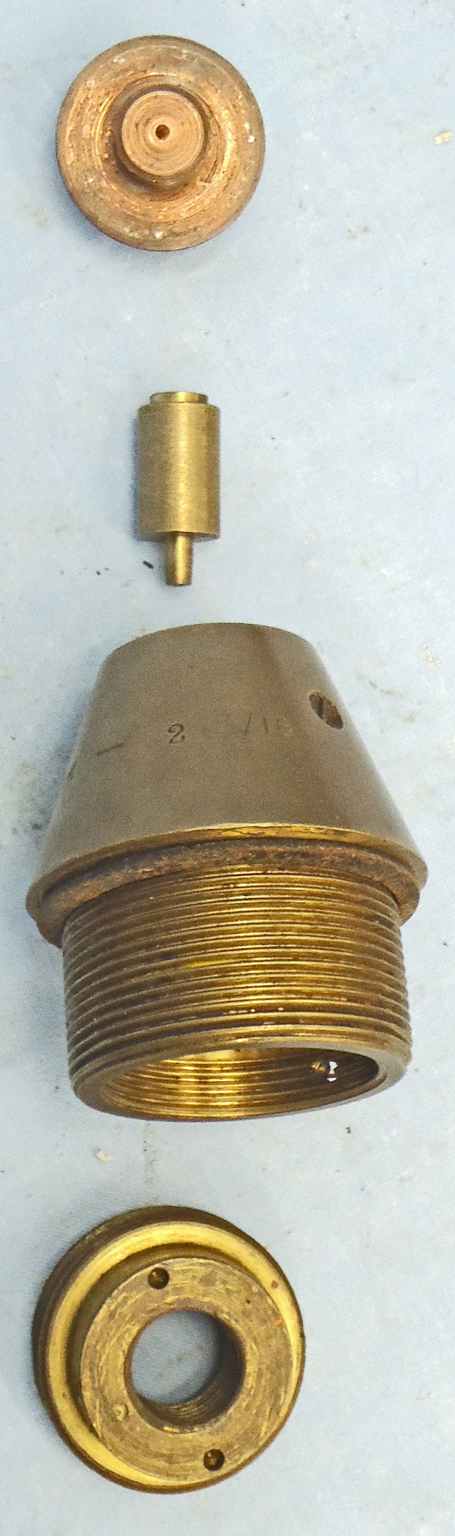 INERT DEACTIVATED. **MINT** Rare, Strippable, British WW1 British No 100 Percussion Nose Fuze For High Explosive & Smoke Rounds. - O 2184 INERT DEACTIVATED. **MINT** Rare, Strippable, British WW1 British No 100 Percussion Nose Fuze For High Explosive & Smoke Rounds. - O 2184  Other Ammunition