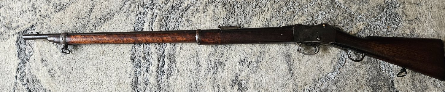 Martini–Enfield Martini-Henry  Mk1 1873, Matching numbers (3114) bronze axis pin, Checkered Butt plate, 3 Stap Swivels. Lovely original Rifle in Original conditionand full working order with Originals White Strap. Lever Action .577 Rifle