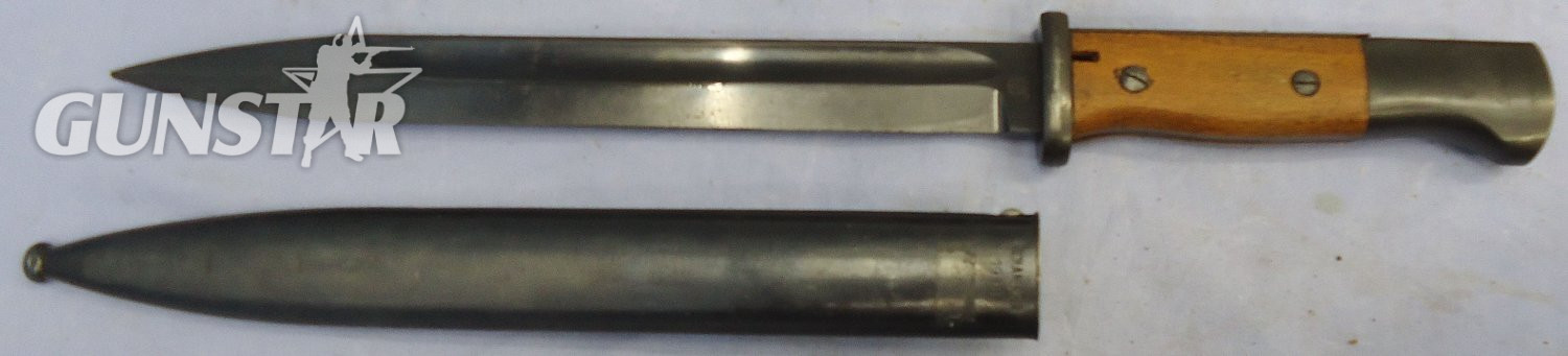 {CATEGORY} - WW1, 1917 Dated, Imperial German, Pattern 98/05 Sawback Butcher Bayonet & Matching Scabbard by Waffenfabrik Mauser. BAYO 369 Bayonet in 