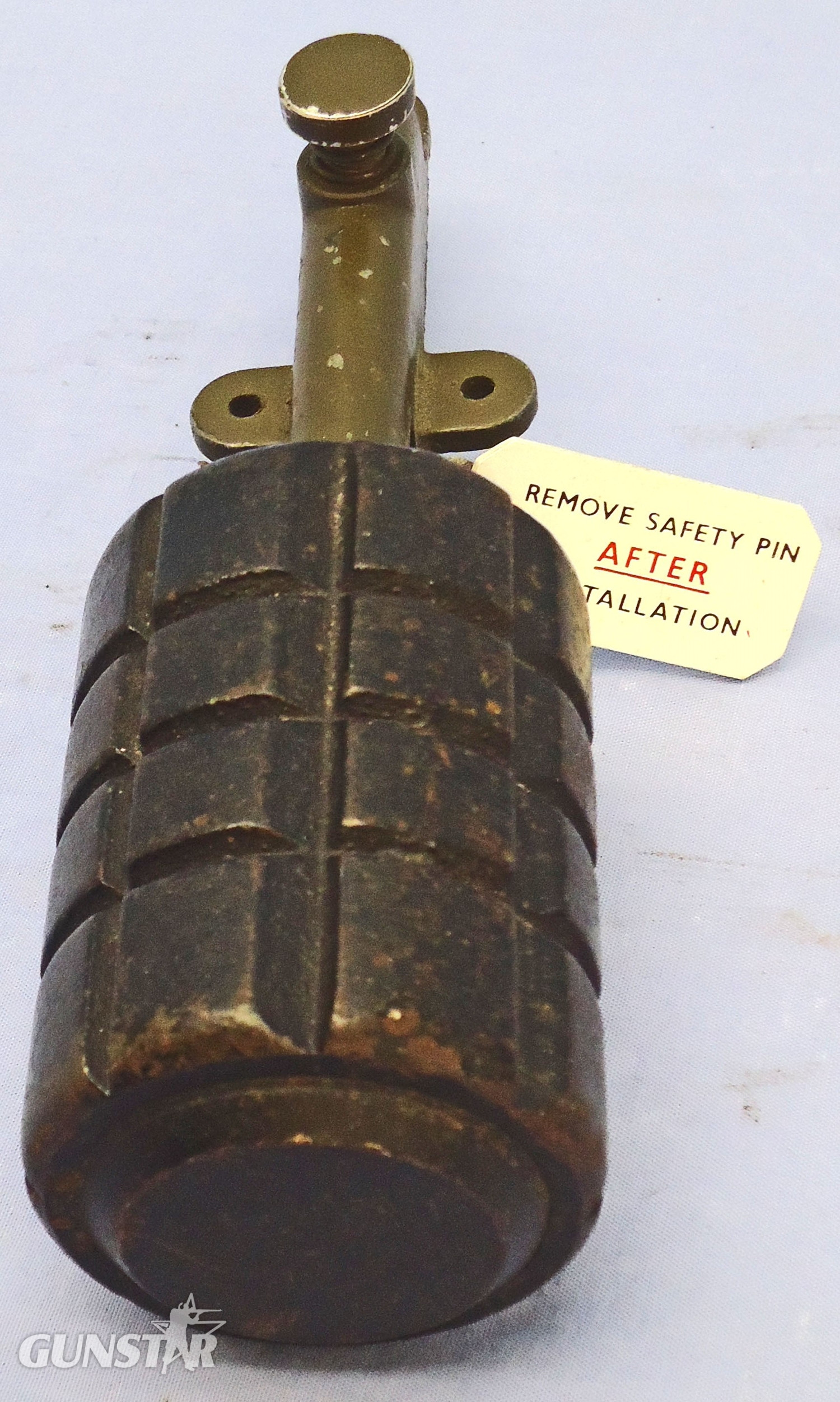 INERT DEACTIVATED. American Vietnam War Era, M1 Booby Trap Pressure Firing Fuze With An Adapted Grenade Head By OL. - O 2050 INERT DEACTIVATED. American Vietnam War Era, M1 Booby Trap Pressure Firing Fuze With An Adapted Grenade Head By OL. - O 2050  Other Ammunition - {CATEGORY}