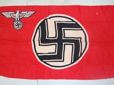 NEW TO COLLECTORS MARKET IN STORAGE SINCE 1960\'s / 70\'s**WW2 Nazi Kriegsmarine ‘E Boat’ Battle Flag With Indistinct Ink Maker & Size Markings. Sn 21385:14  Antique & Militaria