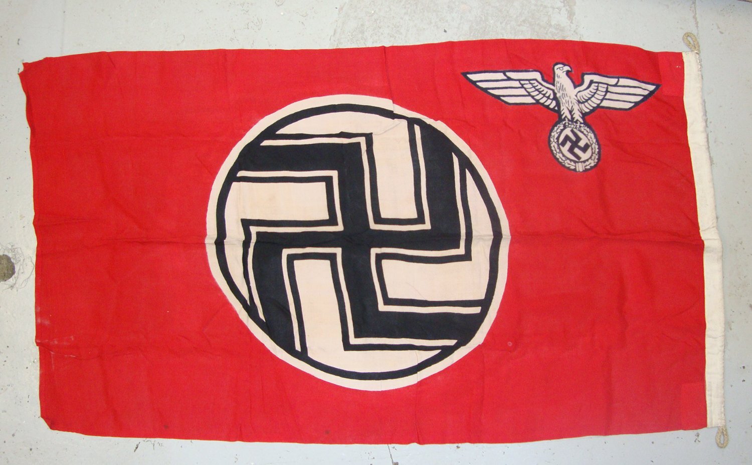  NEW TO COLLECTORS MARKET IN STORAGE SINCE 1960\'s / 70\'s**WW2 Nazi Kriegsmarine ‘E Boat’ Battle Flag With Indistinct Ink Maker & Size Markings. Sn 21385:14  Antique & Militaria