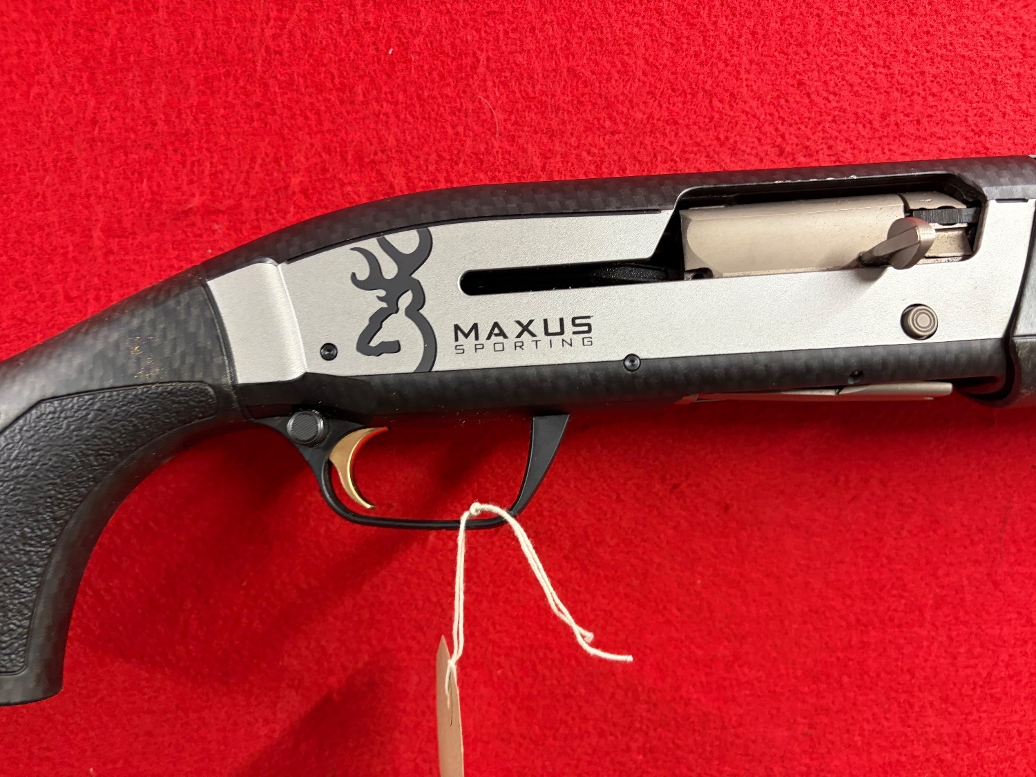 Brownng Maxus Carbon Semi-Auto 12 Bore/gauge