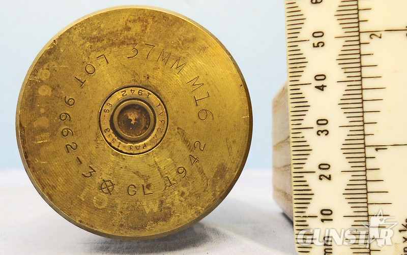INERT DEACTIVATED. WW2 1942 Dated, Unfired American 37mm M16 (37 x 222R), HE (High Explosive) Base Fused Tank/ Anti-Tank Gun Round. - O 1852 INERT DEACTIVATED. WW2 1942 Dated, Unfired American 37mm M16 (37 x 222R), HE (High Explosive) Base Fused Tank/ Anti-Tank Gun Round. - O 1852  Other Ammunition