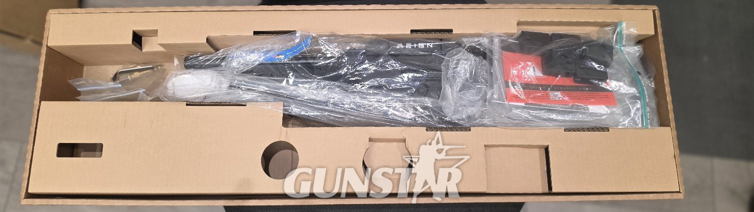 Umarex Walther Reign M2 (LIKE NEW WITH BOX + 5 MAGS + MAG HOLDER) Walther Reign M2 .177 