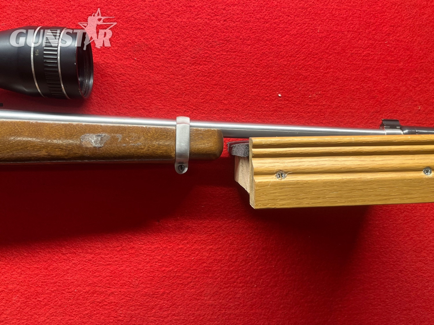  Ruger 10/22 Semi-Auto .22 Long Rifle (.22 LR) Rifle