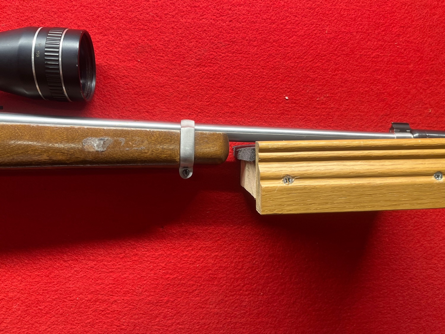  Ruger 10/22 Semi-Auto .22 Long Rifle (.22 LR) Rifle