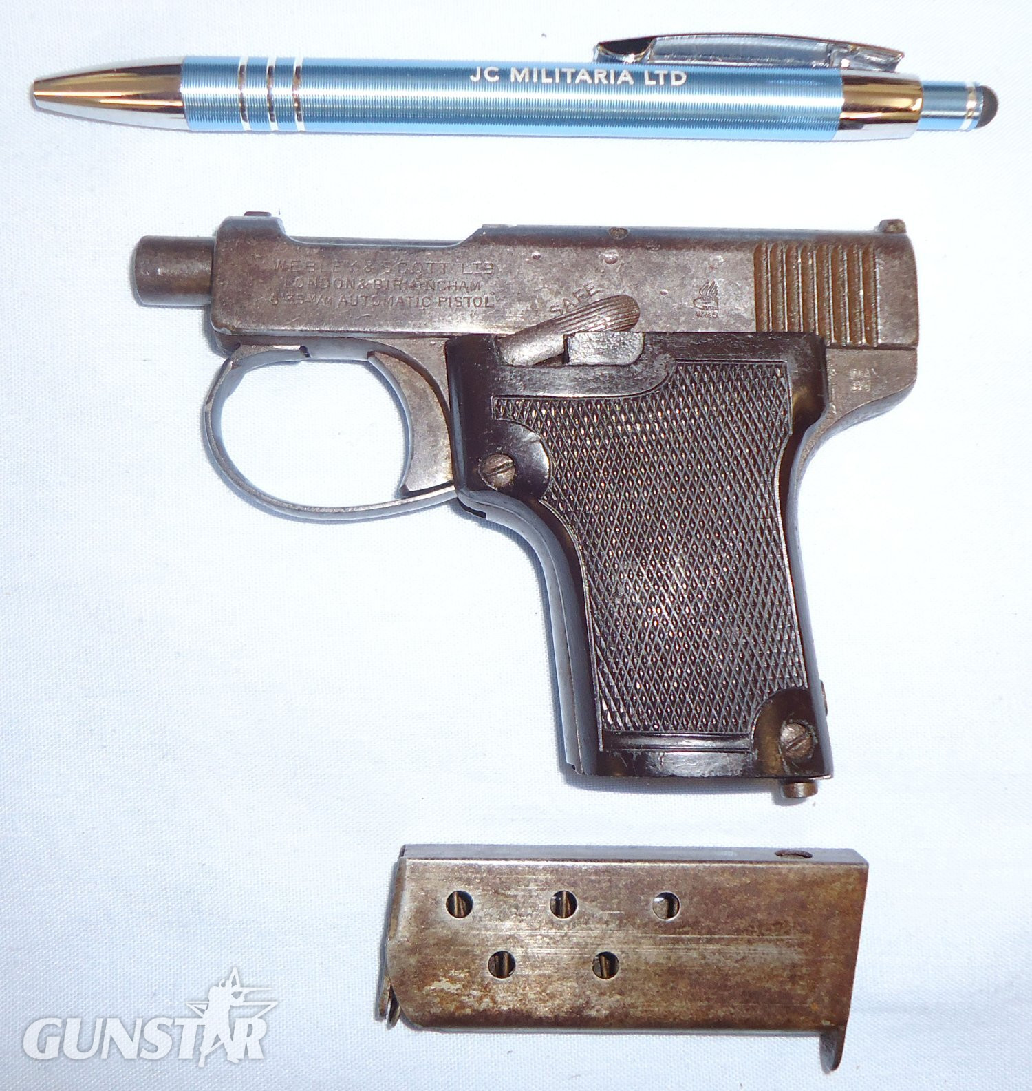 THE SMALLEST & LIGHTEST**1920 Webley & Scott Hammerless Model 1912 6.35mm (.25 Auto) Calibre Automatic Pocket Pistol ** 2018 UK / EU DEACTIVATION CERTIFICATED** D 1530 THE SMALLEST & LIGHTEST**1920 Webley & Scott Hammerless Model 1912 6.35mm (.25 Auto) Calibre Automatic Pocket Pistol ** 2018 UK / EU DEACTIVATION CERTIFICATED** D 1530  25 ACP (6.35×16mmSR Browning) Semi Auto in 