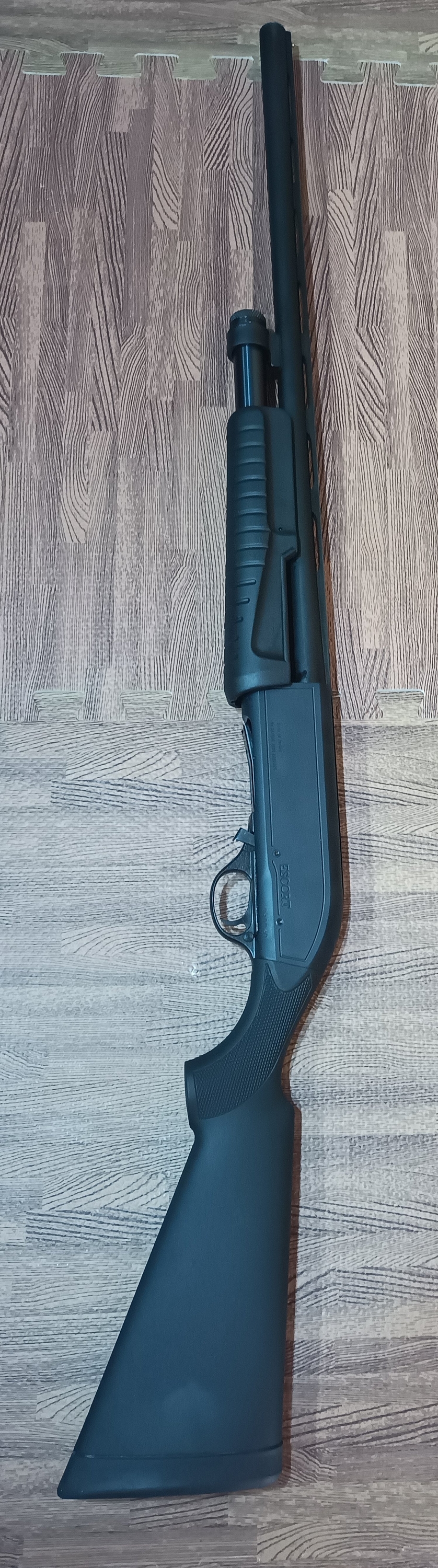 Hatsan Arms Escort FieldHunter Pump Action 12 Bore/gauge