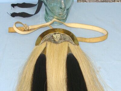 WW1 Era Scottish Gordon Highlanders Volunteer Battalions Other Ranks 2 Tassel Horse Hair Sporran With Leather Pouch & Regiment Badge, Period Leather Trimmed Glengarry Cap With Tassels. Sn 22553:9  Clothing