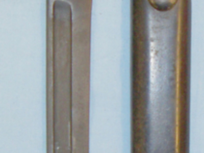 British L1A3 Bayonet and No5 MkII Scabbard. BAYO 293. Bayonet