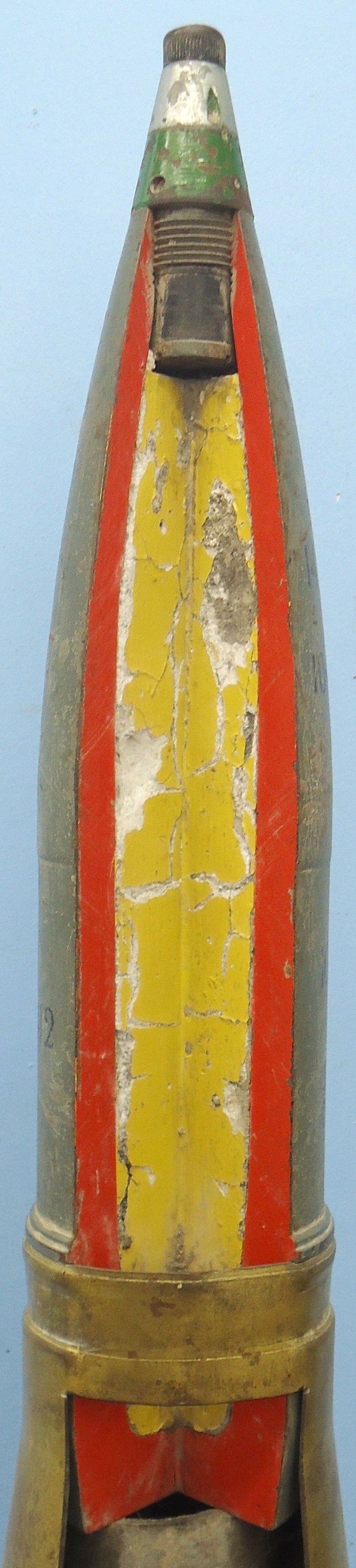 {CATEGORY} - INERT DEACTIVATED. Russian, Unfired, Quarter Sectioned BS3, 100mm (100x693) Anti Tank Gun, High Explosive (H.E) Round. - O 2258 INERT DEACTIVATED. Russian, Unfired, Quarter Sectioned BS3, 100mm (100x693) Anti Tank Gun, High Explosive (H.E) Round. - O 2258  Other Ammunition in 