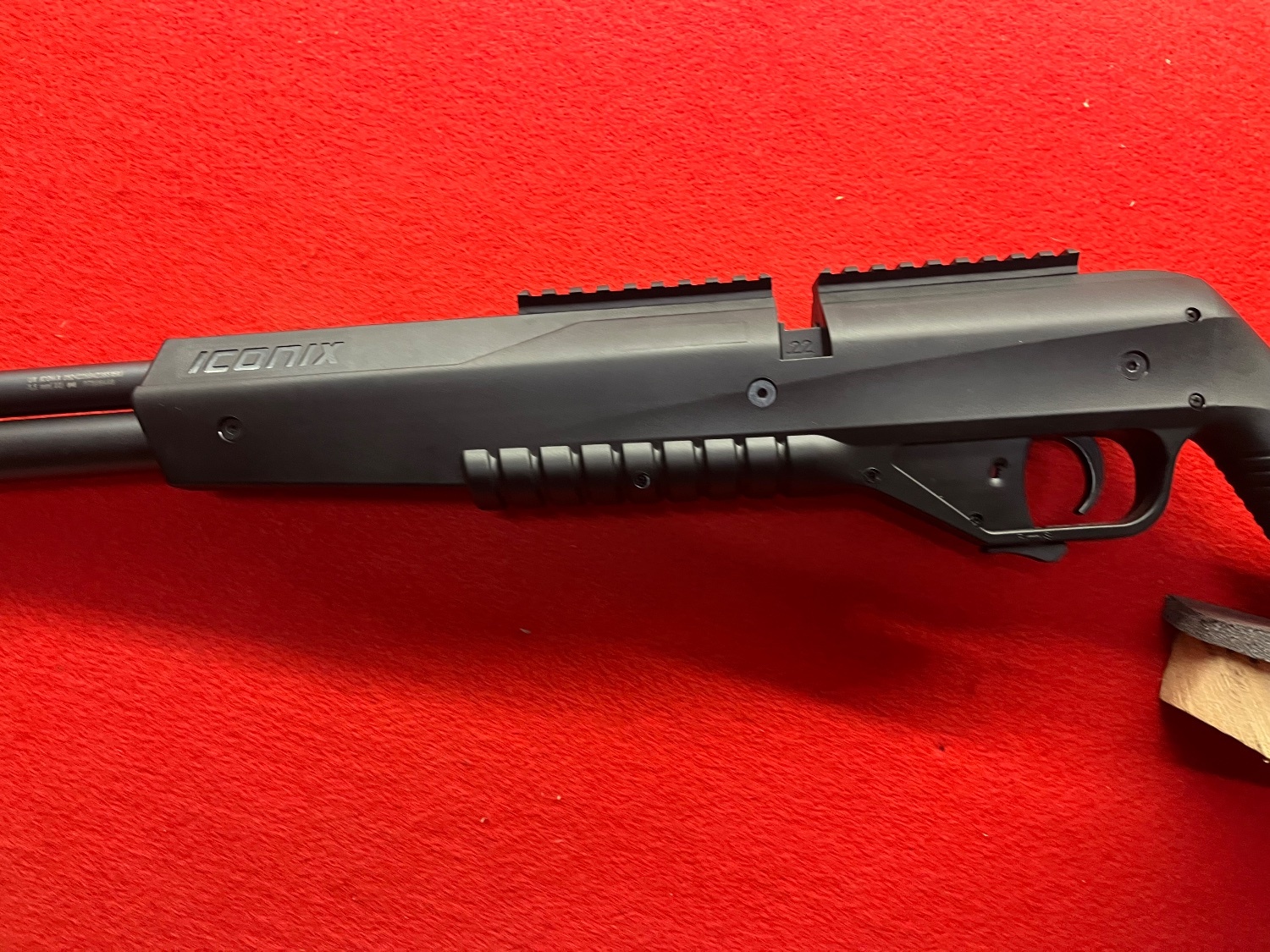 Umarex UX Iconic .22 - {CATEGORY}