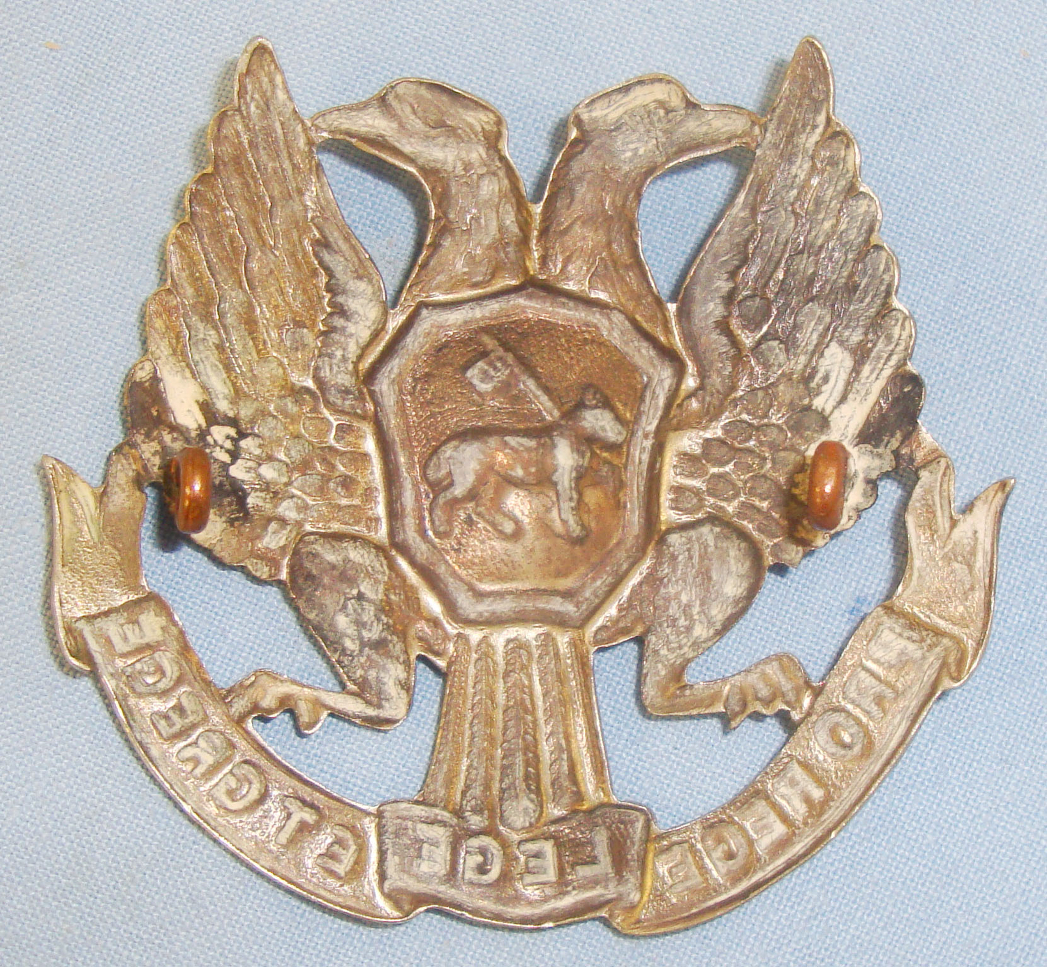  The 4th (Perthshire) Volunteer Battalion (The Black Watch) Royal Highlanders Cap Badge with Lugs. BA 432. The 4th (Perthshire) Volunteer Battalion (The Black Watch) Royal Highlanders Cap Badge with Lugs. BA 432. Antique & Militaria