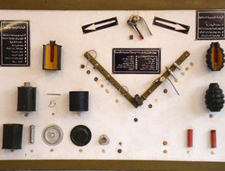 Russian/Iraq Grenade Antique & Militaria