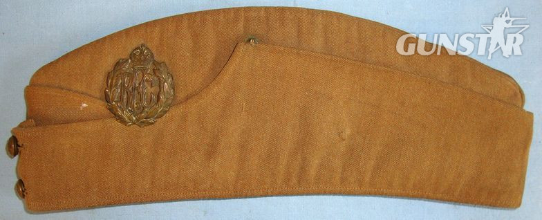 British Royal Flying Corps Pilot’s Side Cap With RFC Cap Badge. British Royal Flying Corps Pilot’s Side Cap With RFC Cap Badge. Clothing in 