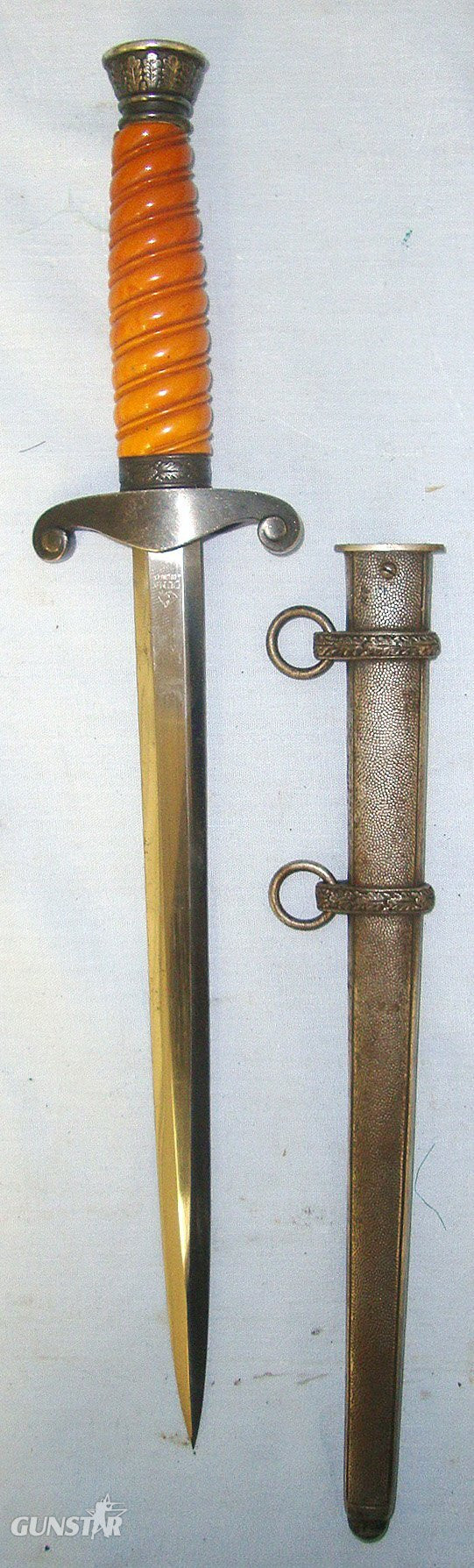  WW2 Era 1935 Pattern Puma Solingen, Nazi German Heer / Army Officer's Dagger & Scabbard. ED 3049 - Dagger