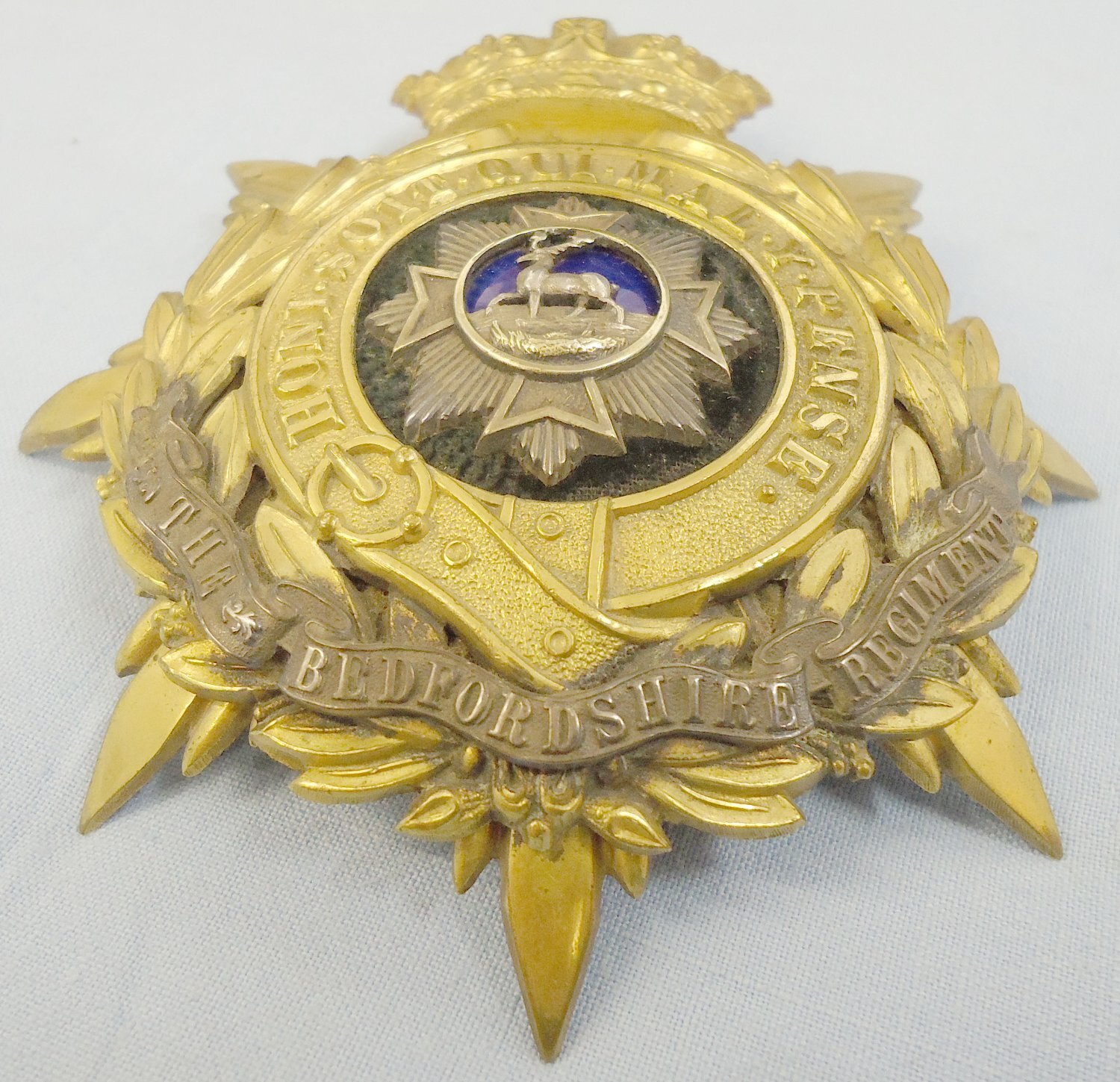 Post ‘1901’ Kings Crown Officers Silver Gilt Bedfordshire Regiment Helmet Plate. 19289:4. Post ‘1901’ Kings Crown Officers Silver Gilt Bedfordshire Regiment Helmet Plate. 19289:4.  Antique & Militaria