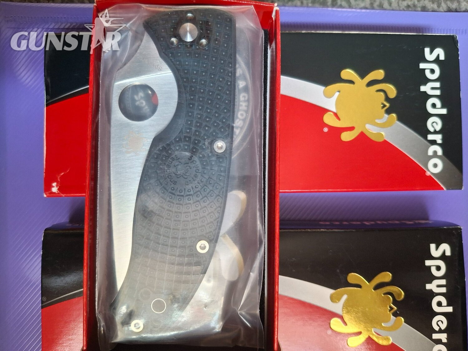Spyderco Knive in 