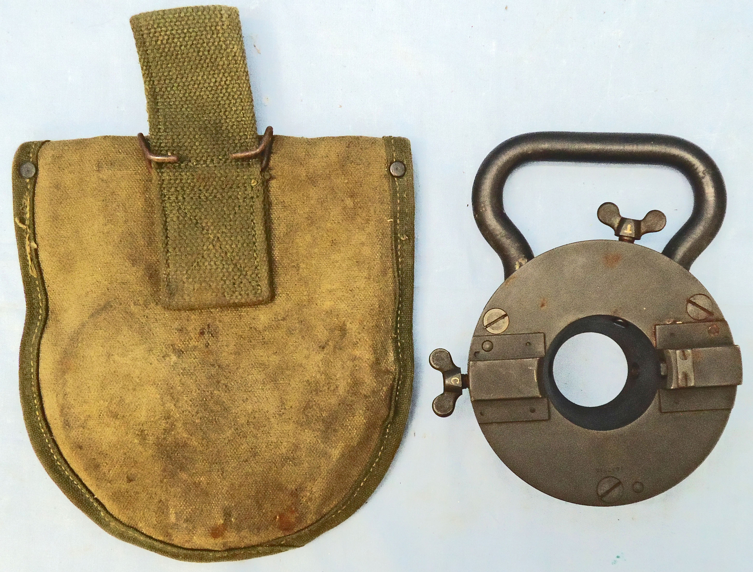  American M22 Artillery Fuze Setter. Sn - 20759 American M22 Artillery Fuze Setter. Sn - 20759  Other Ammunition