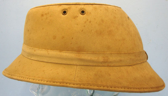  British South Africa Police (BSAP) Shko Style Native Police Constables Helmet With Badge. Sn 13907:58. British South Africa Police (BSAP) Shko Style Native Police Constables Helmet With Badge. Sn 13907:58. Clothing