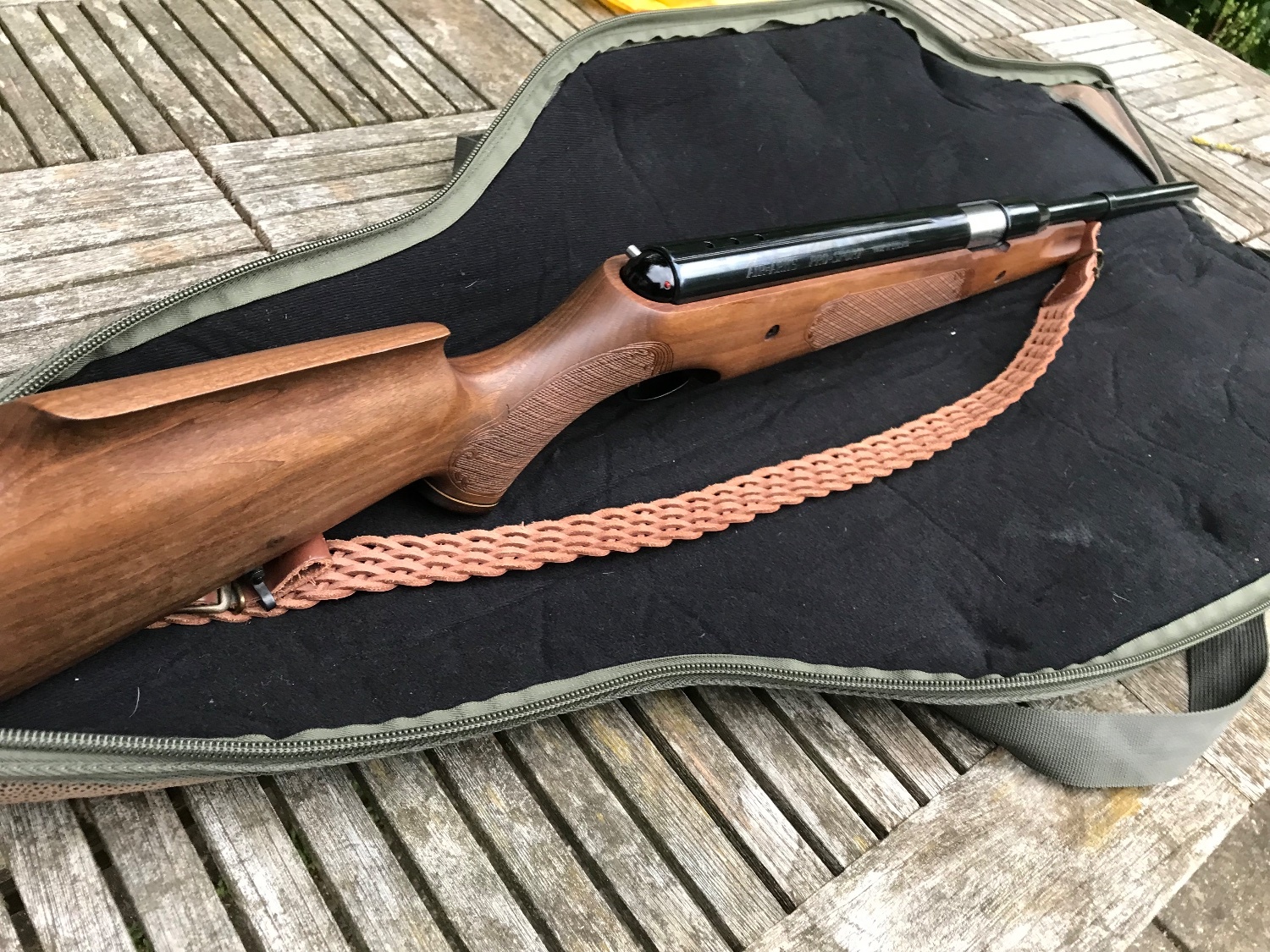 Air Arms Pro Sport Walnut .22 - {CATEGORY}