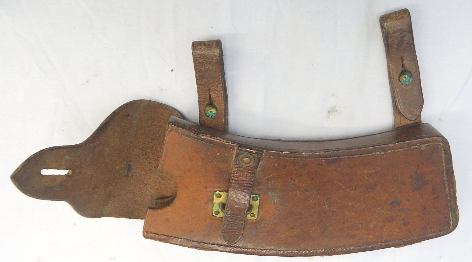  Antique & Militaria