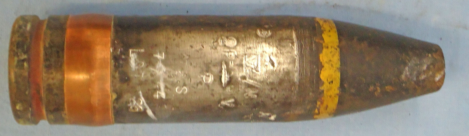 INERT DEACTIVATED. British, WW2, 1944 Dated 2Pr Mark VIII, H.V.Pom Pom (40 x 158R) Practice Round. - O 2084 INERT DEACTIVATED. British, WW2, 1944 Dated 2Pr Mark VIII, H.V.Pom Pom (40 x 158R) Practice Round. - O 2084  Other Ammunition 