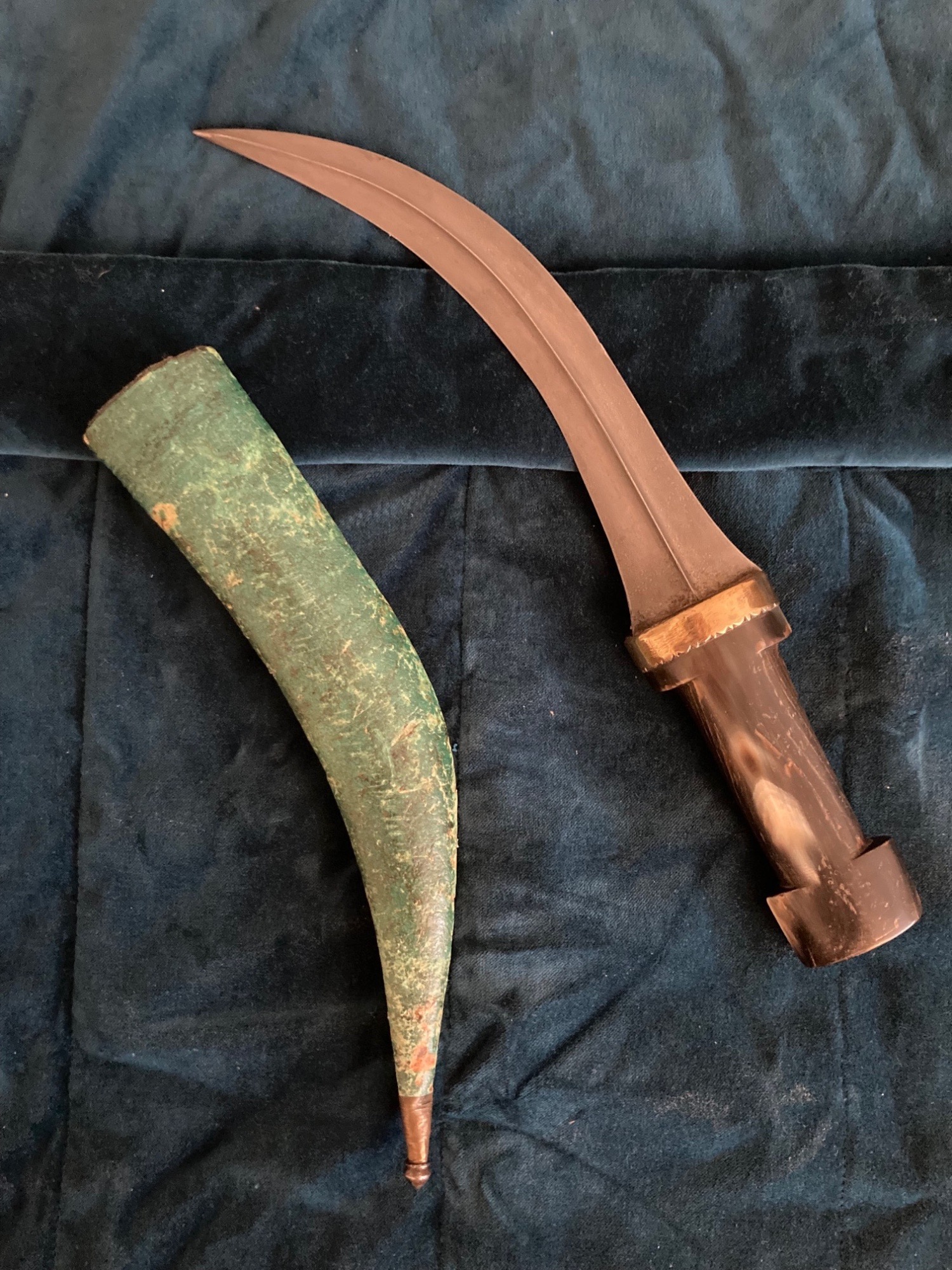Persian  Dagger - {CATEGORY} in 