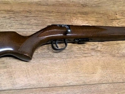 J.G. Anschütz 1451 Bolt Action .22 Rifle