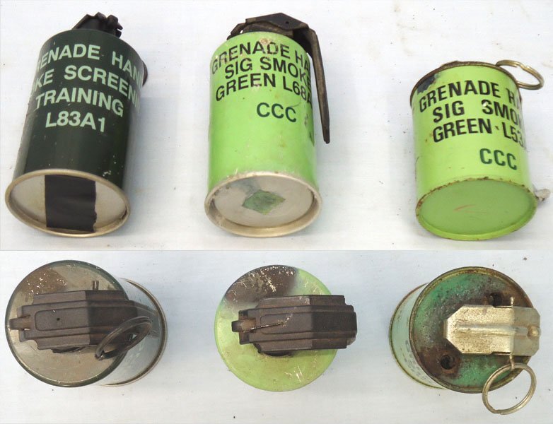  INERT DEACTIVATED. Set of 3 British Green Smoke Grenades. - O 2269 INERT DEACTIVATED. Set of 3 British Green Smoke Grenades. - O 2269  Other Ammunition