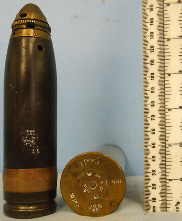 INERT DEACTIVATED. WW1 1916 Dated Unfired British Vickers Naval 2Pr Mk1 (40 x 15 INERT DEACTIVATED. WW1 1916 Dated Unfired British Vickers Naval 2Pr Mk1 (40 x 15 Antique & Militaria