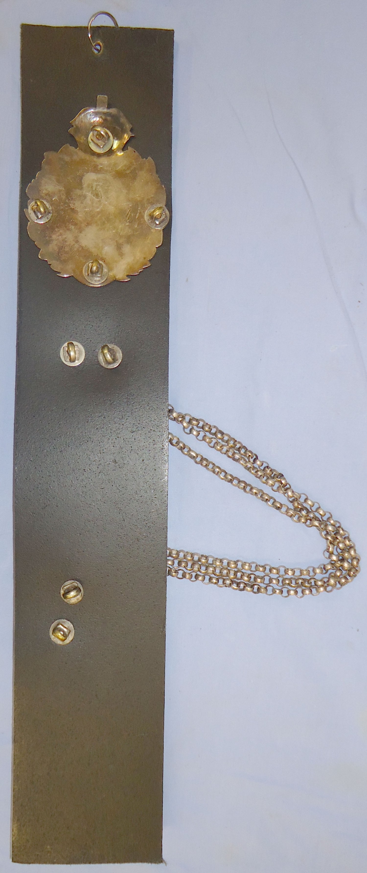  Victorian The Rifle Brigade (Prince Consort\'s Own) Officer\'s Leather Cross Belt Leather Piece with Silver Fittings Including Rifle Brigade Silver Badge, Mounted with Silver Chained Sterling Silver Whistle (Maker Marked Joseph Jennens & Co of Deritend, B Victorian The Rifle Brigade (Prince Consort's Own) Officer's Leather Cross Belt Leather Piece with Silver Fittings Including Rifle Brigade Silver Badge, Mounted with Silver Chained Sterling Silver Whistle (Maker Marked Joseph Jennens & Co of Deritend, Bir Antique & Militaria