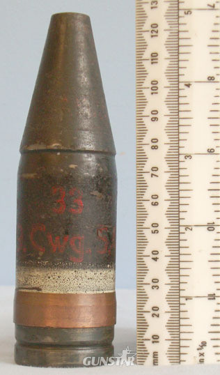  Czech 3.7cm vz (37x268R) Round With An Unfired Armour Piercing High Explosive Pr Czech 3.7cm vz (37x268R) Round With An Unfired Armour Piercing High Explosive Pr Antique & Militaria