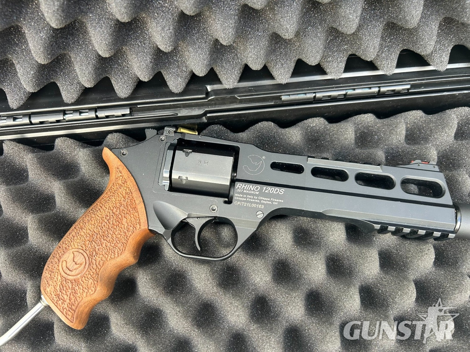 Chiappa Rhino Revolver black 120 DS .357 Long Barrel
