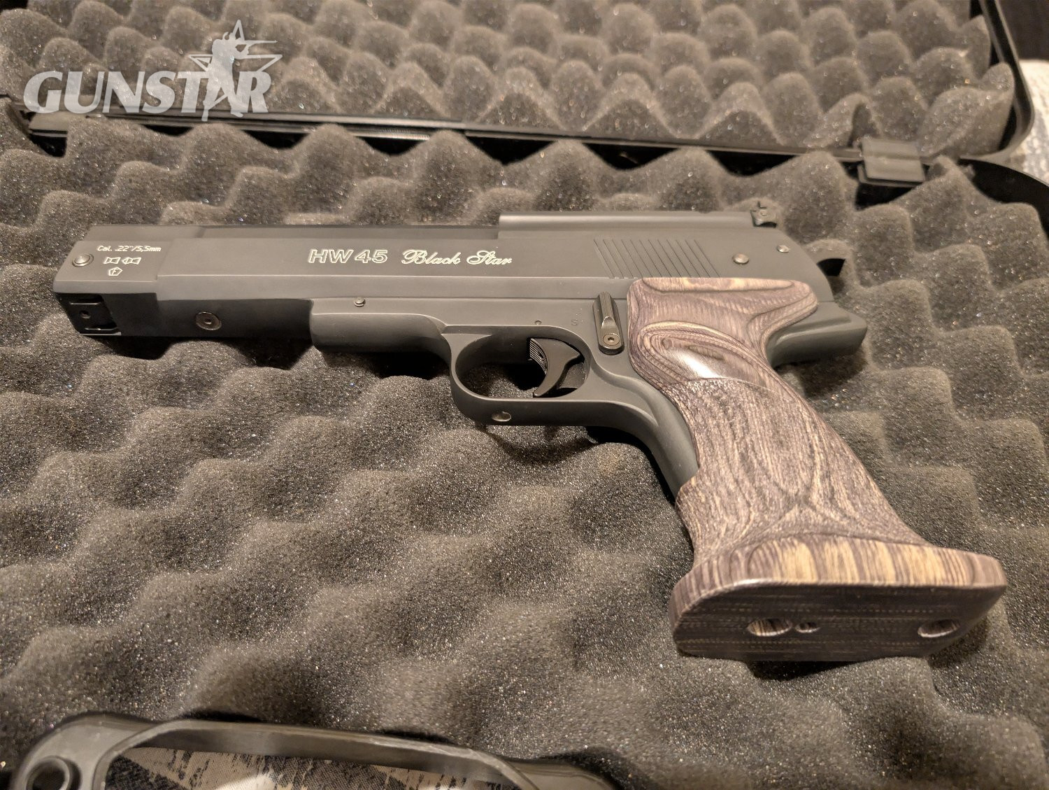 Weihrauch HW45 .22 in 