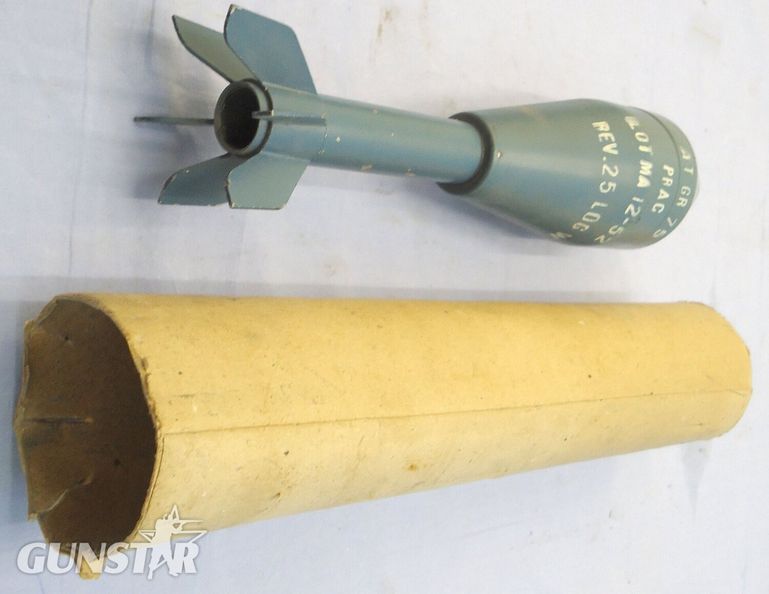  INERT. British, Unfired, 1952 Dated, No.94 Mark 1, Energa Practice Rifle Grenade & Original Cardboard Transit Tube. - O 2102 INERT. British, Unfired, 1952 Dated, No.94 Mark 1, Energa Practice Rifle Grenade & Original Cardboard Transit Tube. - O 2102  Other Ammunition