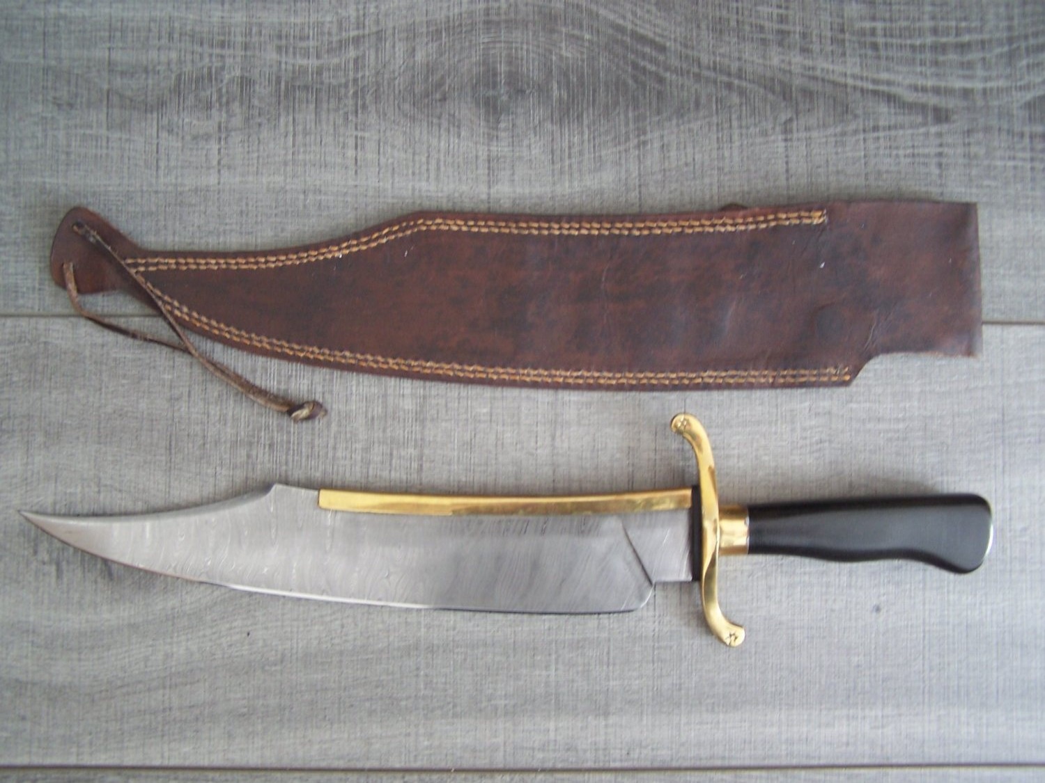  URSA BOWIE KNIVES Knive