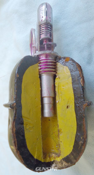 INERT DEACTIVATED. Russian RGD-5 (Ruchnaya Granata Distantsionnaya, ¾ Sectioned  INERT DEACTIVATED. Russian RGD-5 (Ruchnaya Granata Distantsionnaya, ¾ Sectioned  Antique & Militaria in 